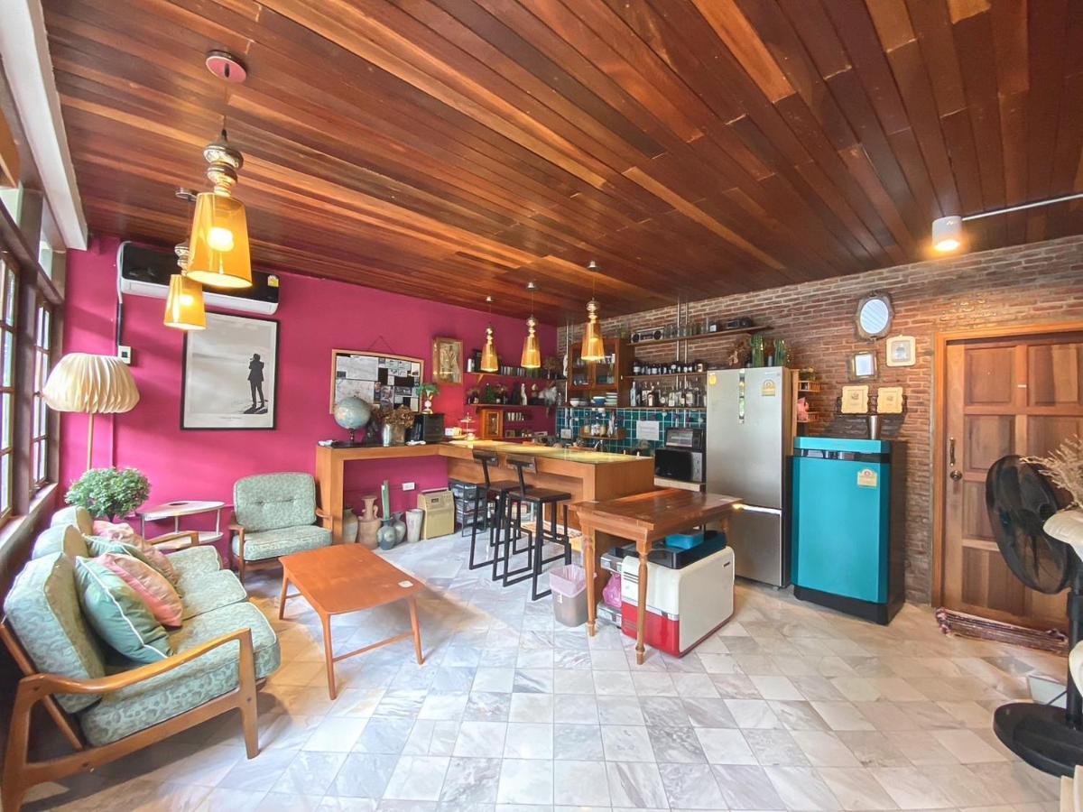 T-House Bkk 2Floors Near Bts With Swimming Pool And Free Wifi Hotell Bangkok Eksteriør bilde
