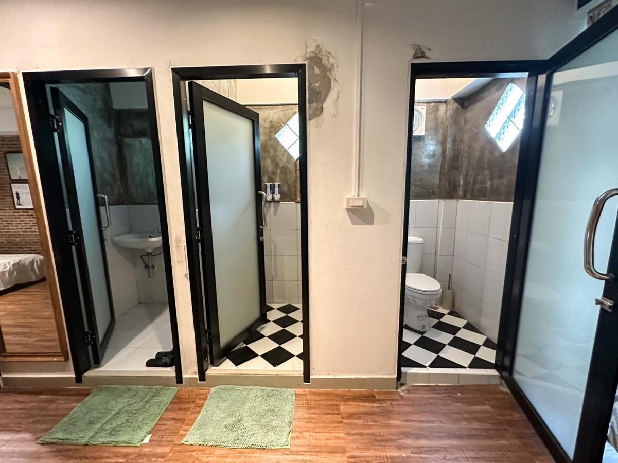 T-House Bkk 2Floors Near Bts With Swimming Pool And Free Wifi Hotell Bangkok Eksteriør bilde
