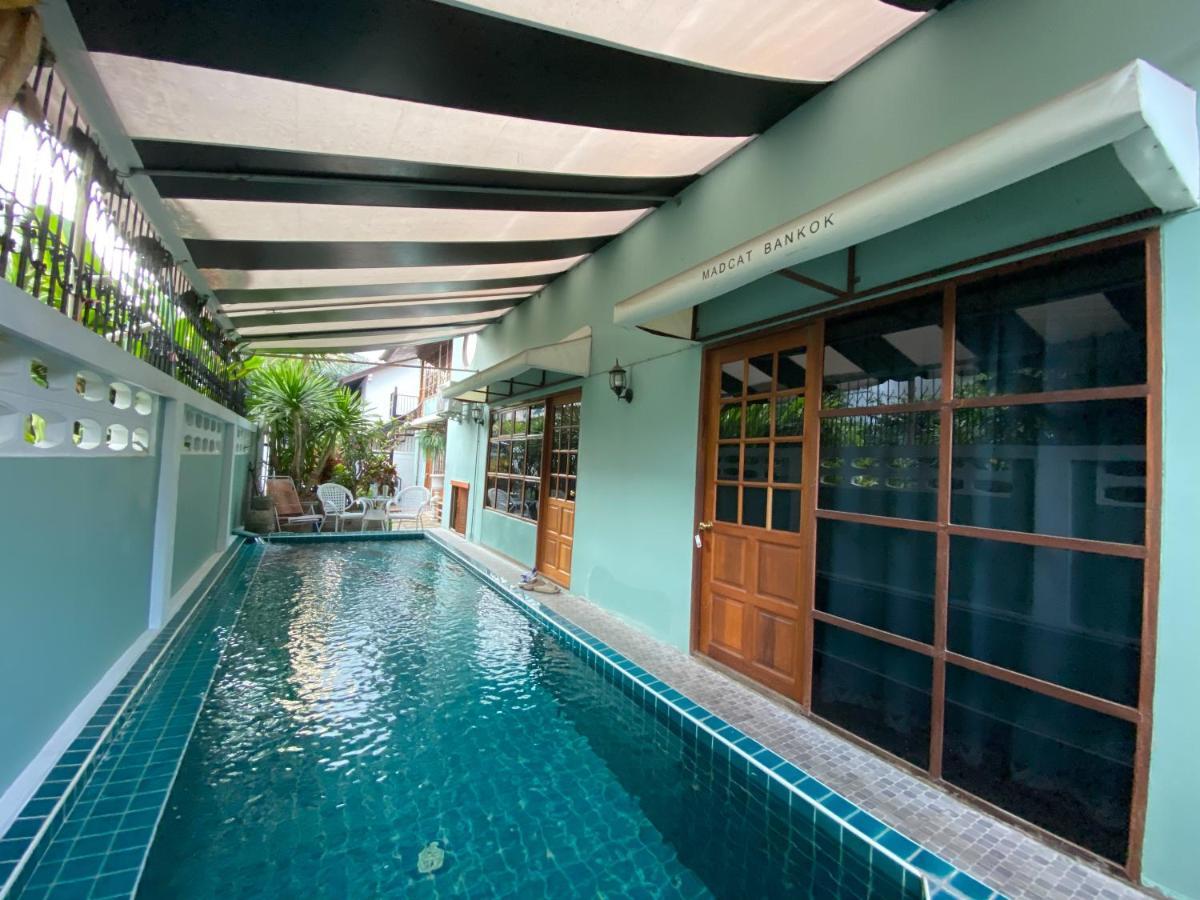 T-House Bkk 2Floors Near Bts With Swimming Pool And Free Wifi Hotell Bangkok Eksteriør bilde