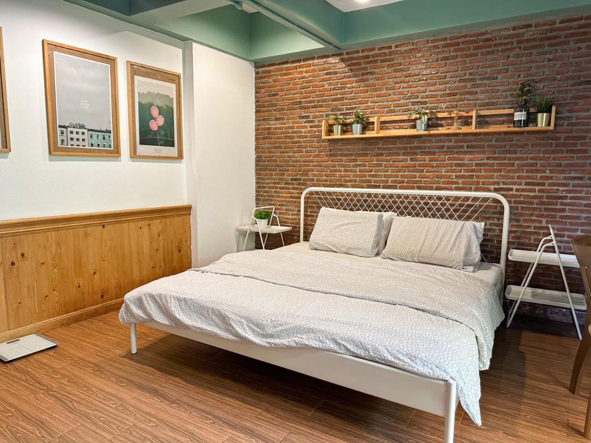 T-House Bkk 2Floors Near Bts With Swimming Pool And Free Wifi Hotell Bangkok Eksteriør bilde