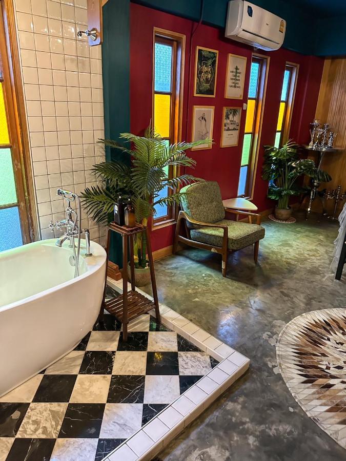 T-House Bkk 2Floors Near Bts With Swimming Pool And Free Wifi Hotell Bangkok Eksteriør bilde