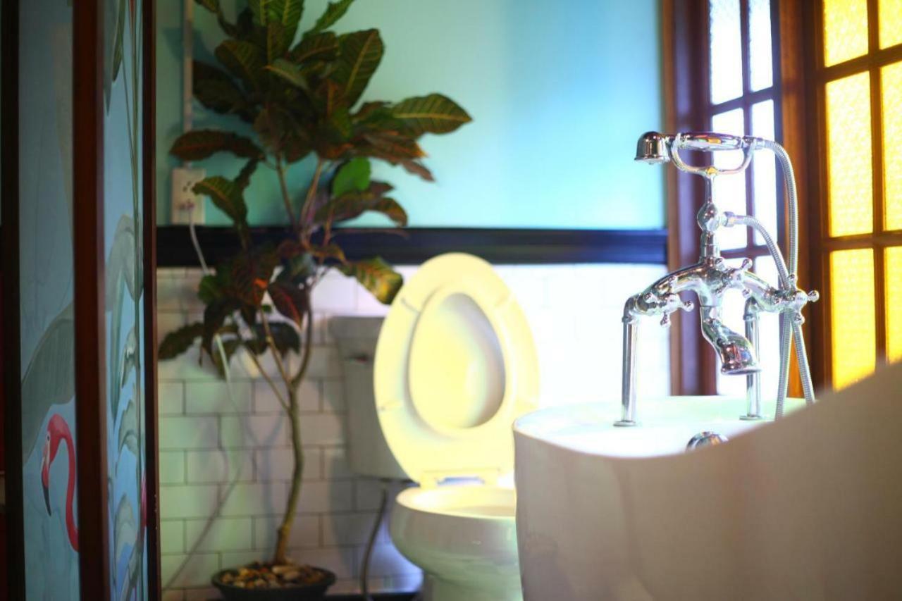 T-House Bkk 2Floors Near Bts With Swimming Pool And Free Wifi Hotell Bangkok Eksteriør bilde