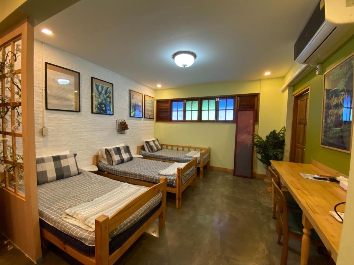 T-House Bkk 2Floors Near Bts With Swimming Pool And Free Wifi Hotell Bangkok Eksteriør bilde